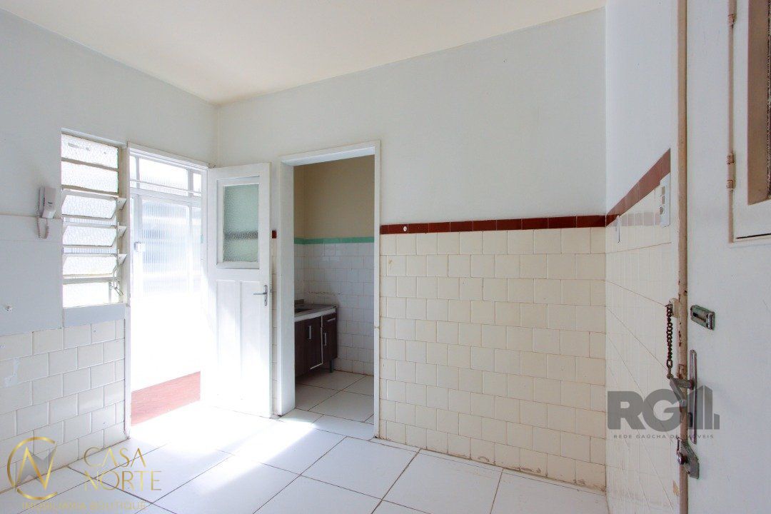 Apartamento à venda com 2 quartos, 66m², Rua General Caldwell no bairro Menino Deus em Porto Alegre