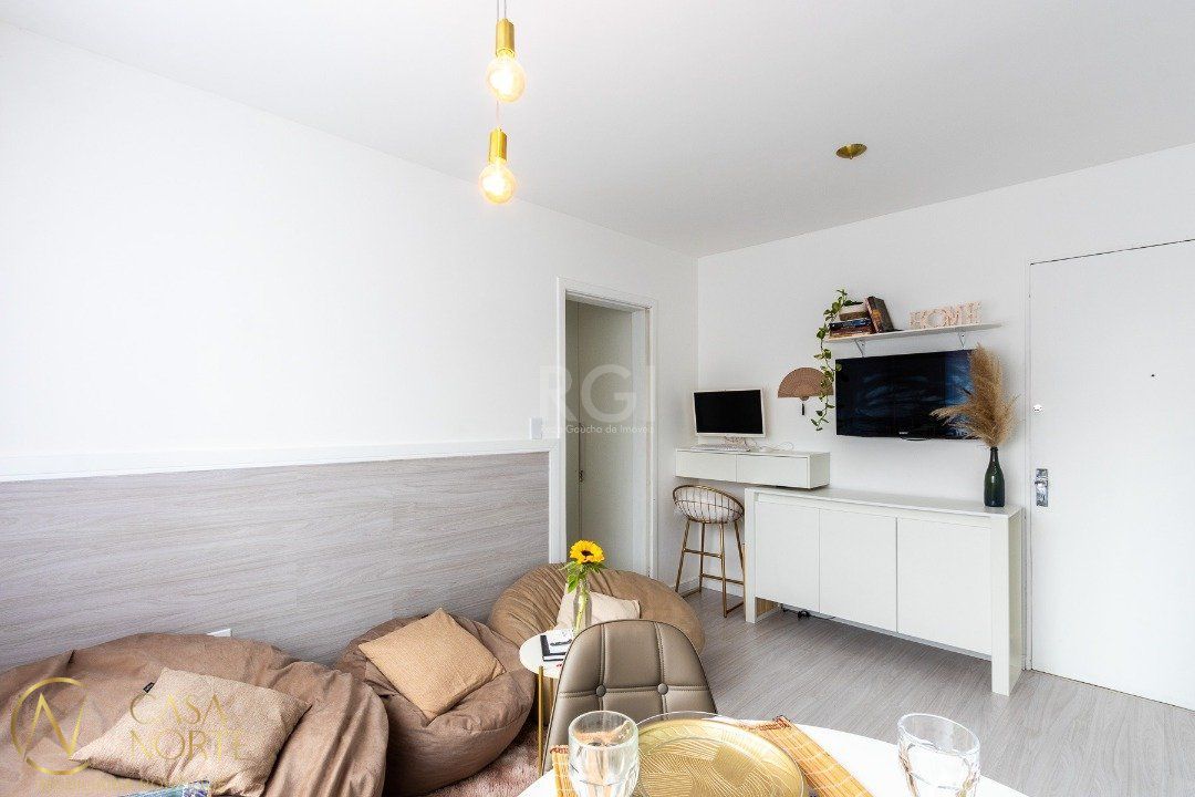 Apartamento à venda com 1 quarto, 39m², Avenida Wenceslau Escobar no bairro Tristeza em Porto Alegre