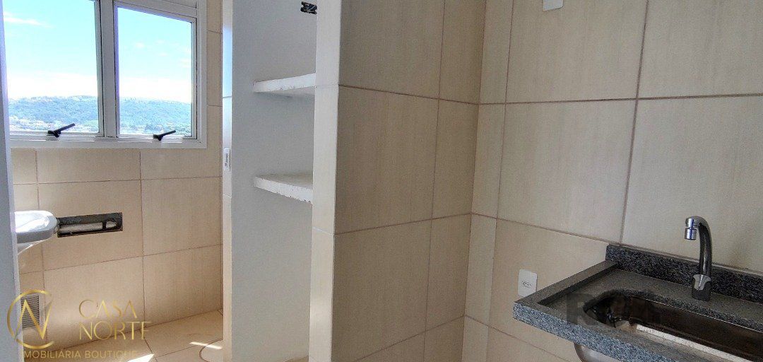 Apartamento à venda com 2 quartos, 42m², 1 vaga, Avenida da Cavalhada no bairro Cavalhada em Porto Alegre