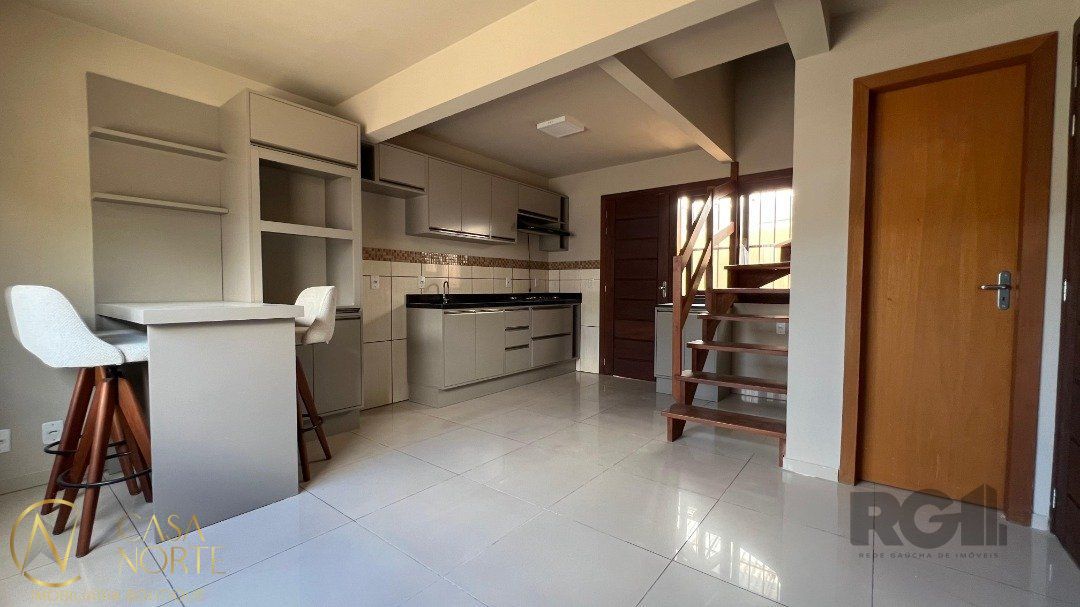 Casa de Condomínio à venda com 3 quartos, 86m², 1 vaga, Rua Professor Joaquim Felizardo no bairro Espírito Santo em Porto Alegre