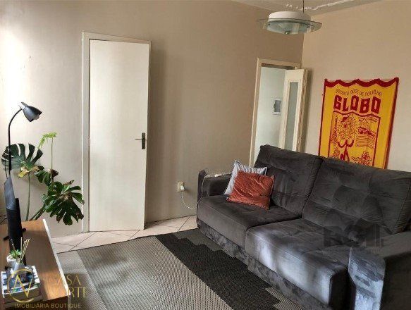 Apartamento à venda com 2 quartos, 68m², 1 suíte, Rua Engenheiro Vespúcio de Abreu no bairro Santana em Porto Alegre