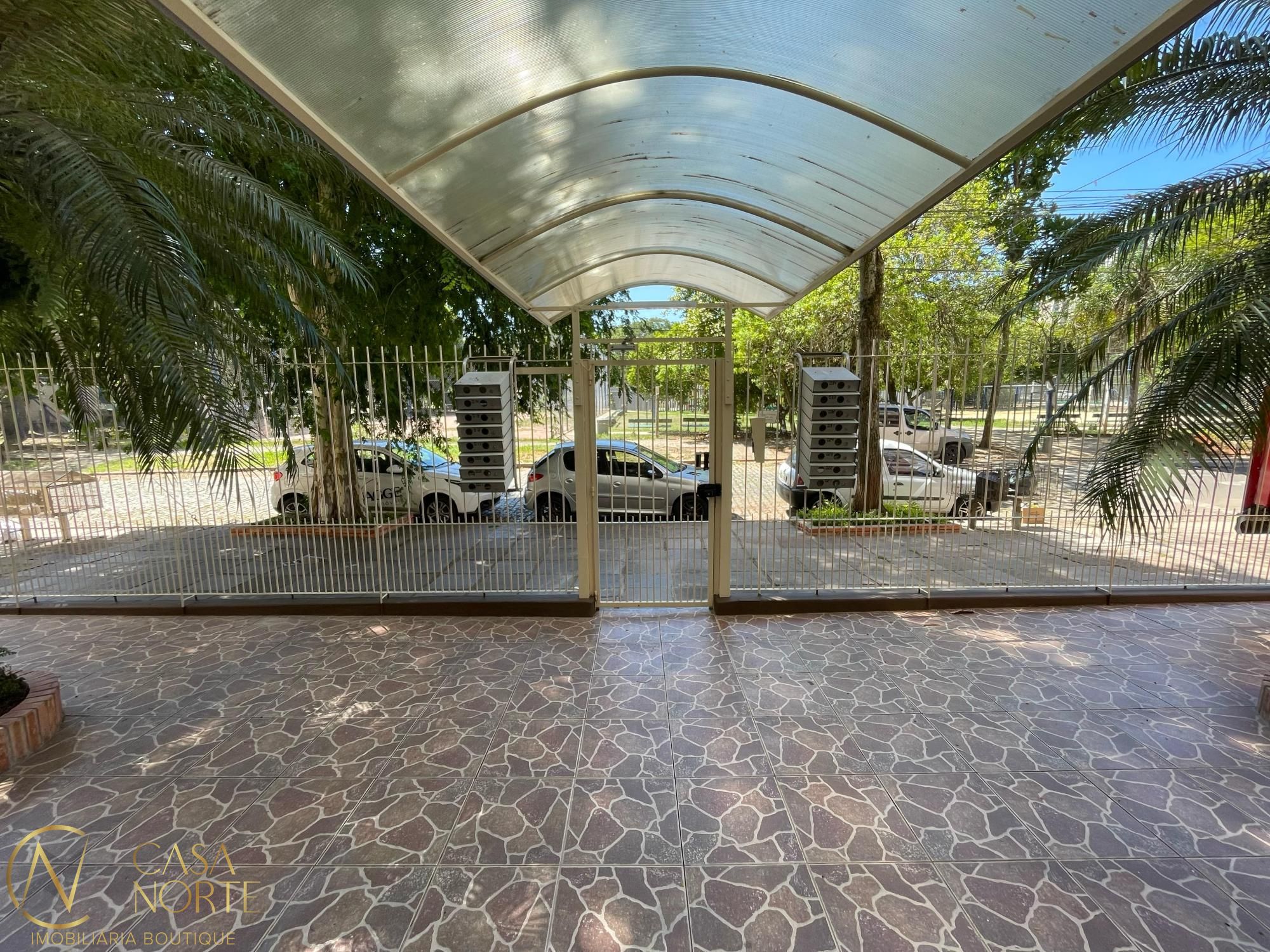 Apartamento à venda com 2 quartos, 83m², 1 suíte, Avenida Guido Mondin no bairro São Geraldo em Porto Alegre