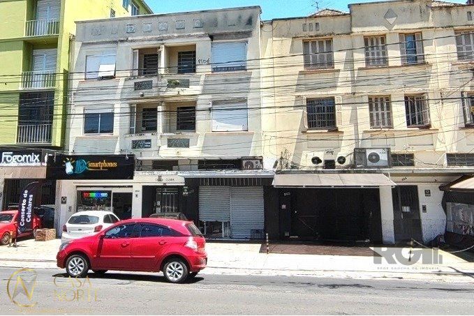 Apartamento à venda com 2 quartos, 107m², Avenida Cristovao Colombo no bairro Floresta em Porto Alegre