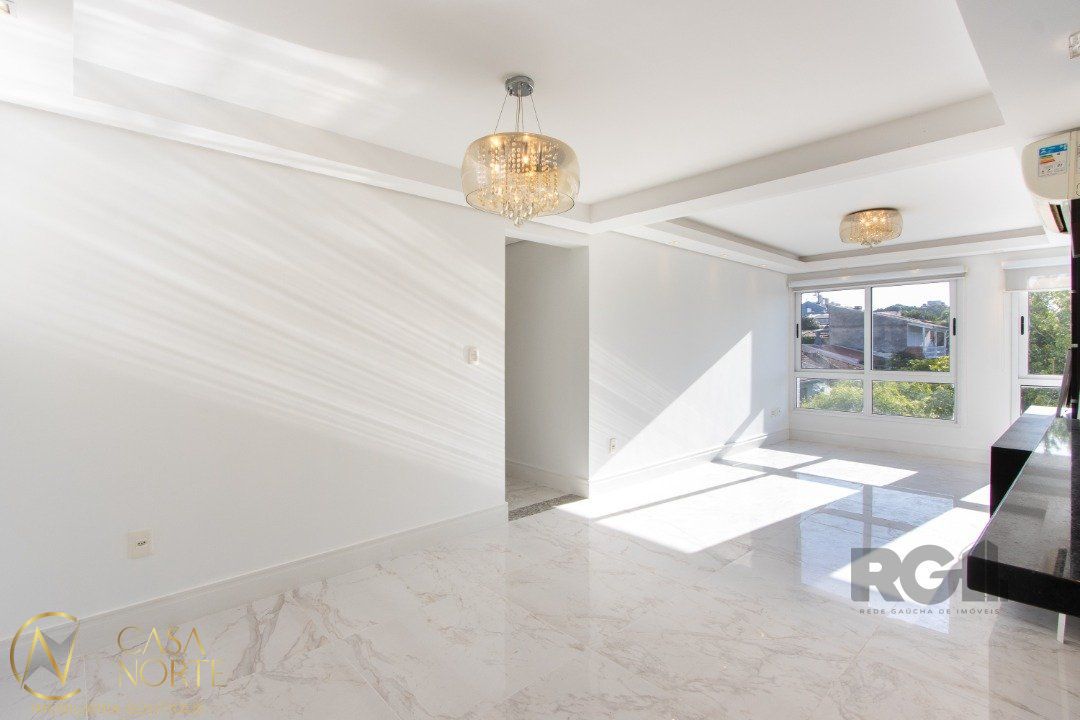 Apartamento à venda com 3 quartos, 102m², 2 suítes, 2 vagas, Rua General Rondon no bairro Tristeza em Porto Alegre