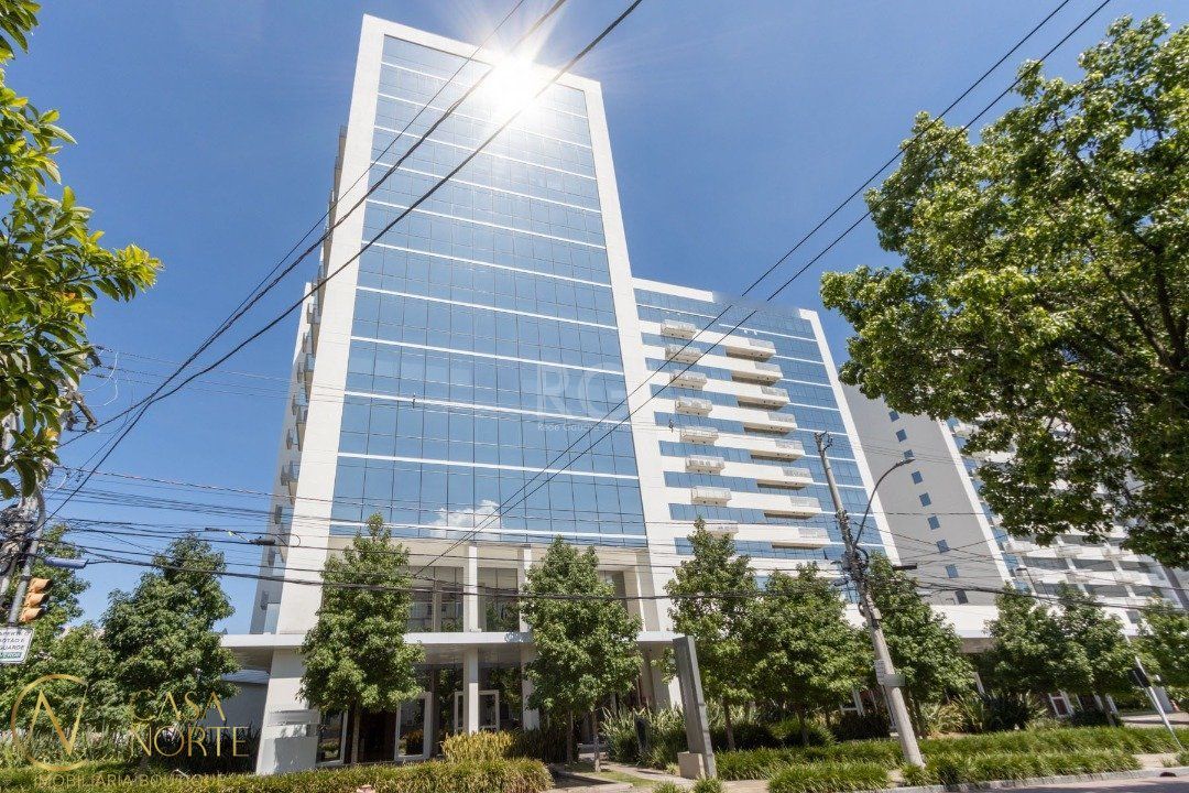 Sala Comercial à venda , 38m², Rua Gomes Jardim no bairro Santana em Porto Alegre
