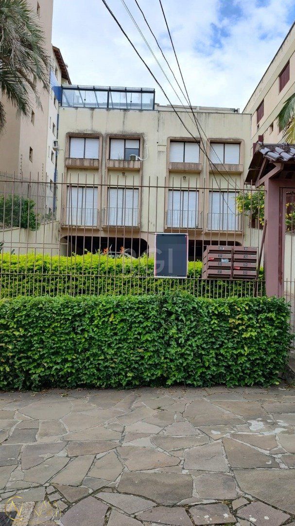 Cobertura à venda com 2 quartos, 123m², 1 vaga, Rua Upamaroti no bairro Cristal em Porto Alegre