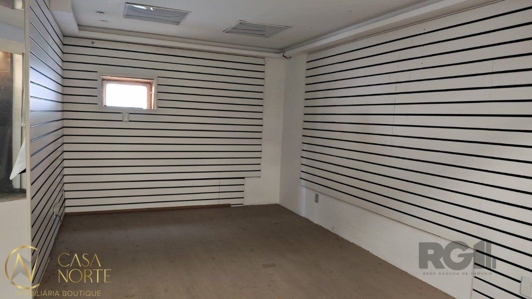 Loja à venda , 26m², Rua Vinte e Quatro de Outubro no bairro Moinhos de Vento em Porto Alegre