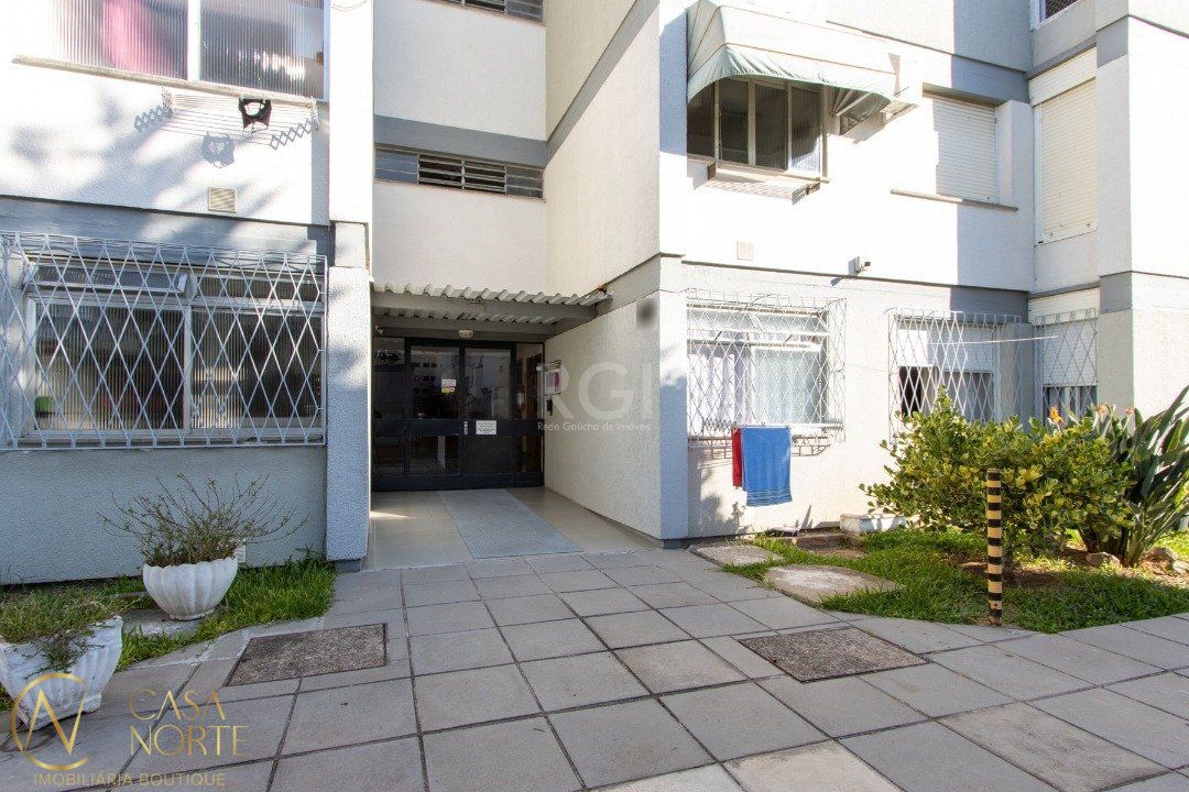 Apartamento à venda com 2 quartos, 57m², Rua Camaqua no bairro Camaquã em Porto Alegre