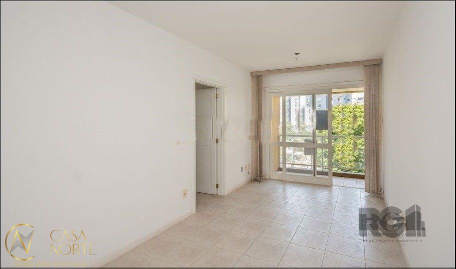 Apartamento à venda com 3 quartos, 78m², 1 suíte, 2 vagas, Rua General Francisco de Paula Cidade no bairro Chácara das Pedras em Porto Alegre
