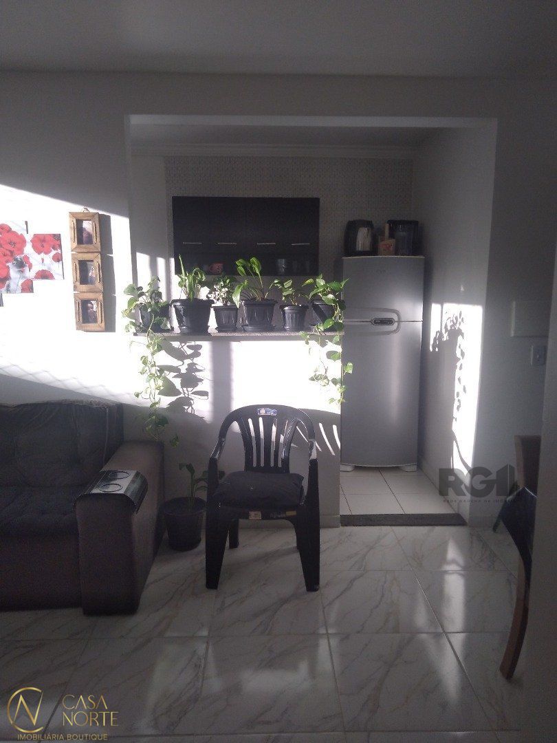 Apartamento à venda com 2 quartos, 48m², 1 suíte, 1 vaga, Avenida Baltazar de Oliveira Garcia no bairro Costa e Silva em Porto Alegre