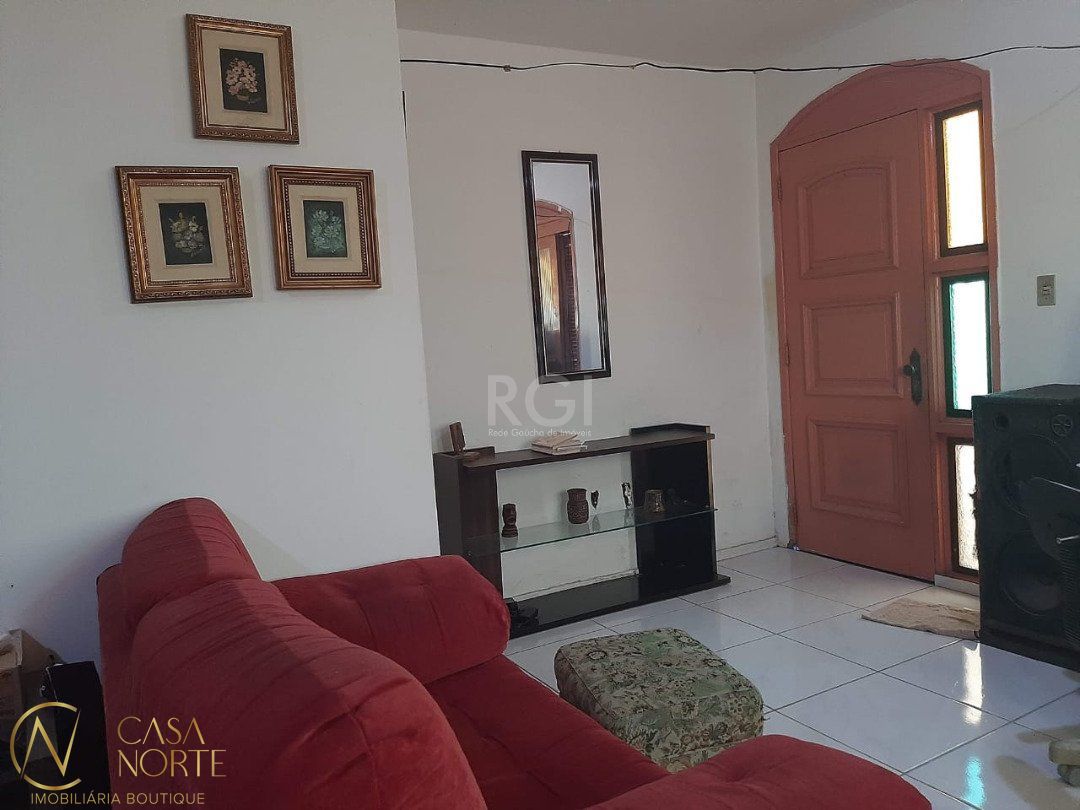 Casa à venda com 4 quartos, 236m², 4 vagas, Rua Martins de Lima no bairro Vila São José em Porto Alegre