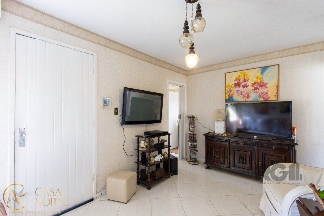 Casa à venda com 4 quartos, 75m², Acesso das Palmeiras no bairro Santa Tereza em Porto Alegre