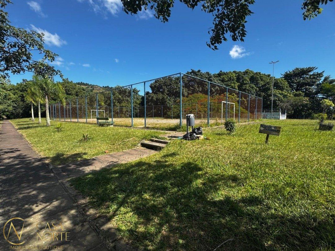 Terreno à venda  com 300m², Rua Claudio da Silva Pinto no bairro Espírito Santo em Porto Alegre