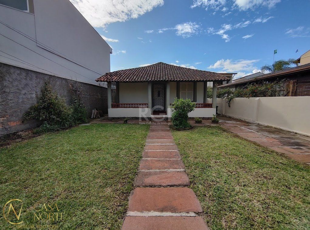 Casa à venda com 3 quartos, 160m², 3 vagas, Rua Otelo Rosa no bairro Ipanema em Porto Alegre