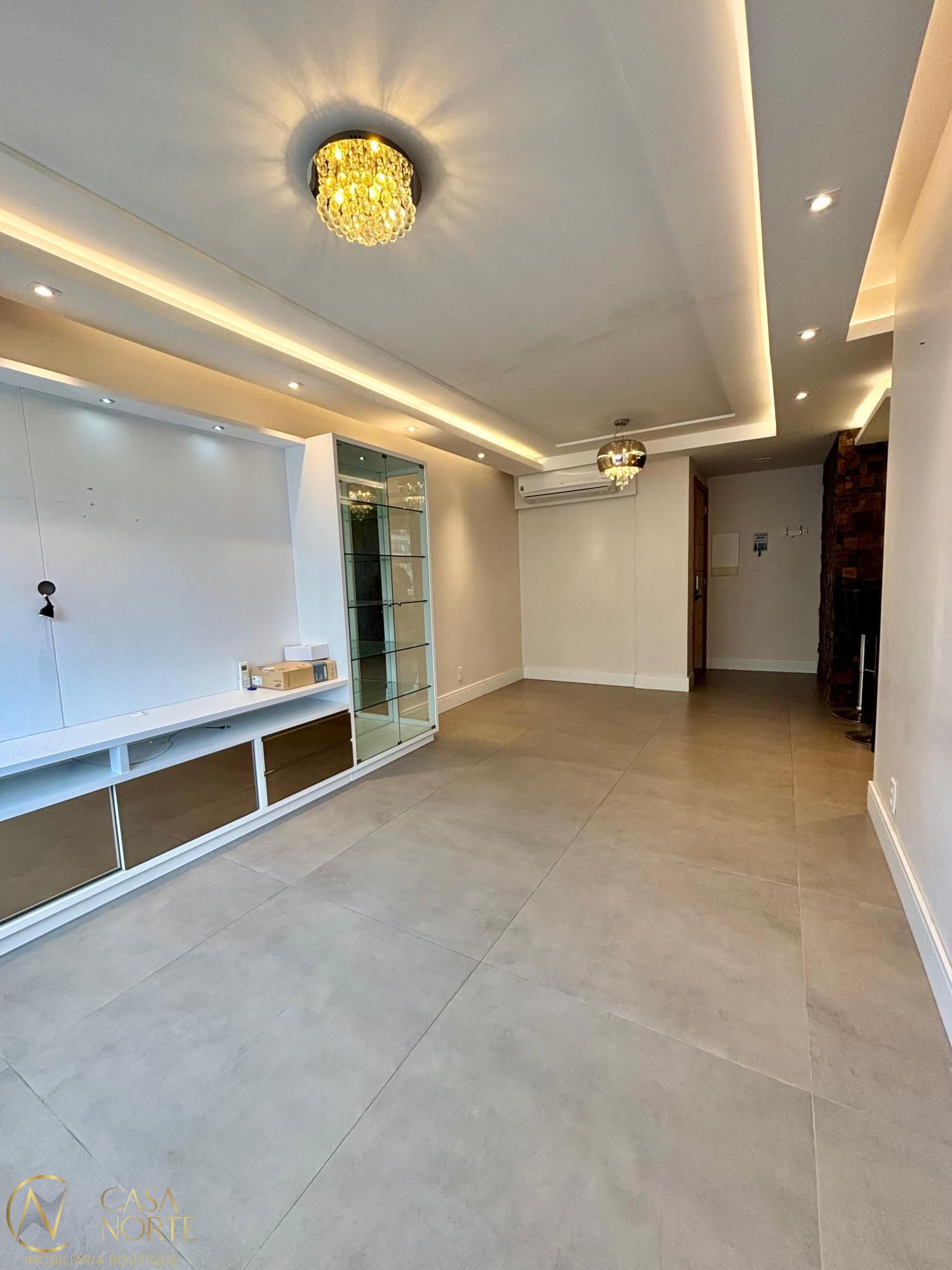 Apartamento à venda com 3 quartos, 89m², 1 suíte, 1 vaga, Avenida da Cavalhada no bairro Cavalhada em Porto Alegre