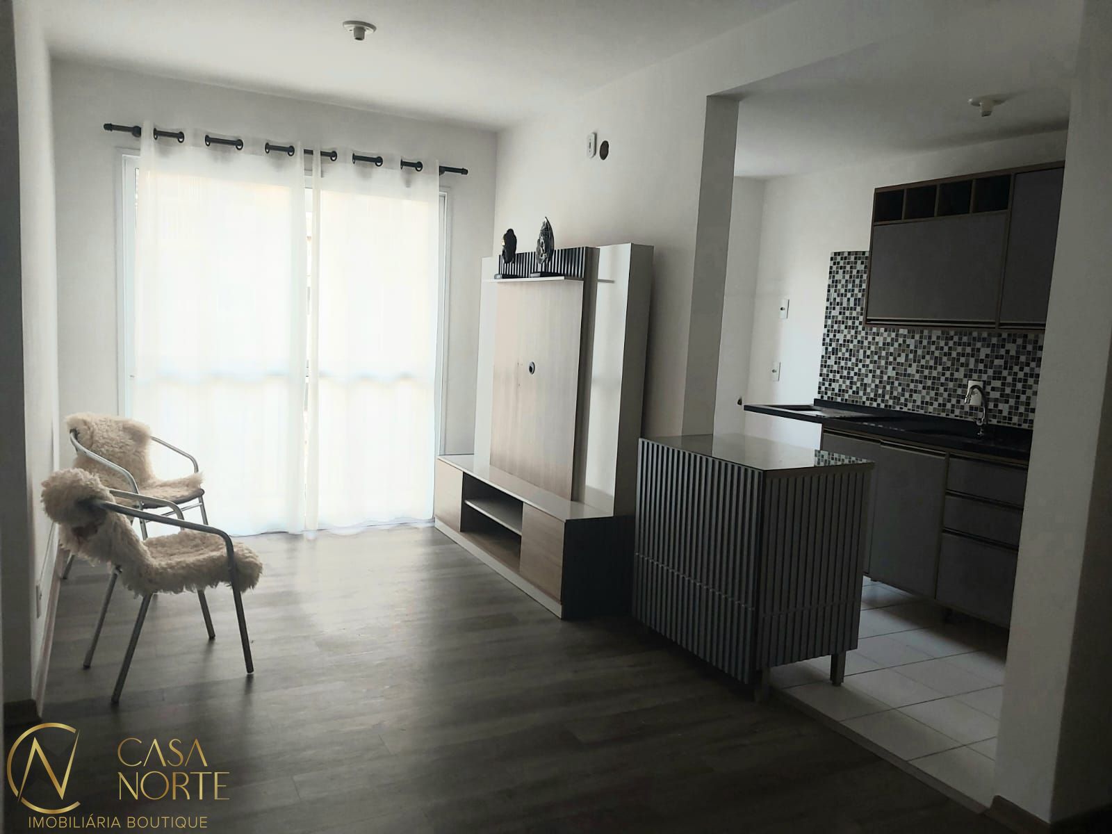 Apartamento à venda com 3 quartos, 68m², 1 suíte, 1 vaga, Rua Doutor Barcelos no bairro Tristeza em Porto Alegre