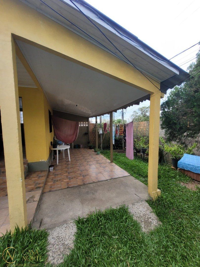 Casa à venda com 3 quartos, 125m², 1 vaga, Acesso Doutor Marino dos Santos no bairro Ipanema em Porto Alegre