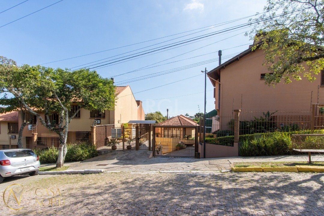 Casa de Condomínio à venda com 3 quartos, 150m², 1 suíte, 1 vaga, Rua Giorgio Negroni no bairro Espírito Santo em Porto Alegre