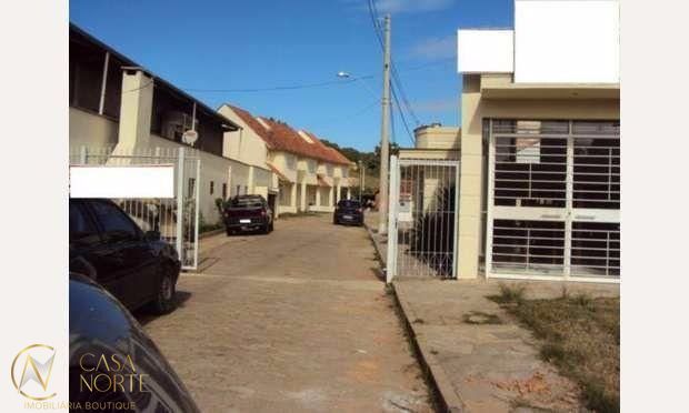 Casa de Condomínio à venda com 3 quartos, 75m², 2 vagas, Estrada Jorge Pereira Nunes no bairro Aberta dos Morros em Porto Alegre