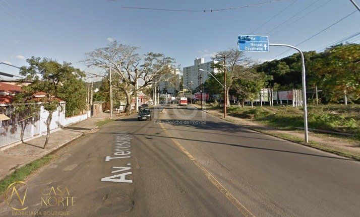 Terreno à venda  com 2062m², Avenida Teresópolis no bairro Teresópolis em Porto Alegre