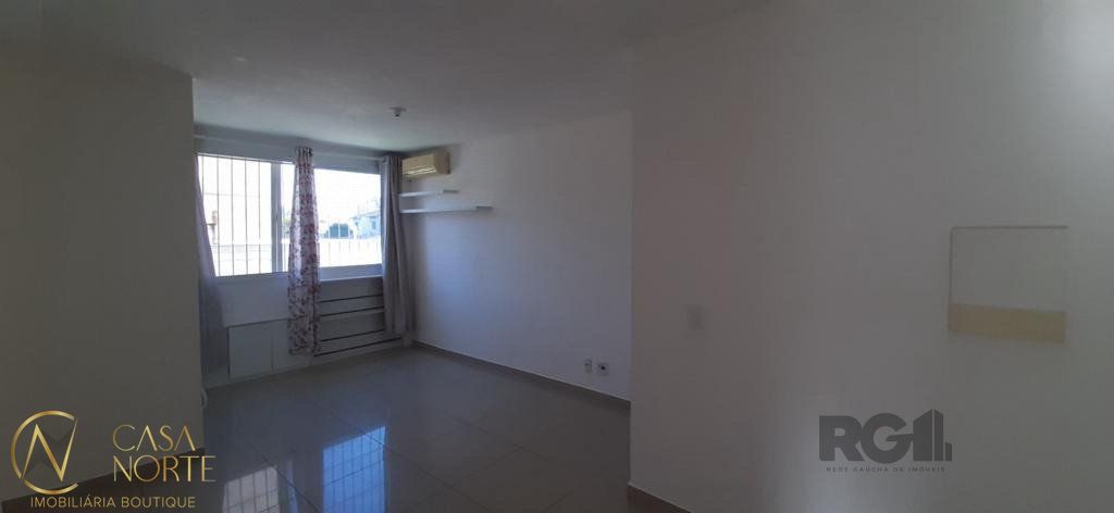 Apartamento à venda com 3 quartos, 62m², 1 suíte, 1 vaga, Avenida Engenheiro Francisco Rodolfo Simch no bairro Sarandi em Porto Alegre