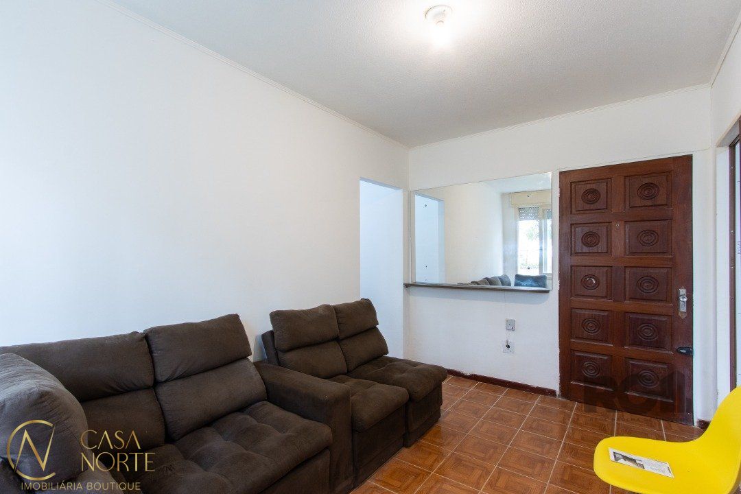 Apartamento à venda com 2 quartos, 46m², 1 vaga, Rua Padre Ângelo Corso no bairro Cavalhada em Porto Alegre