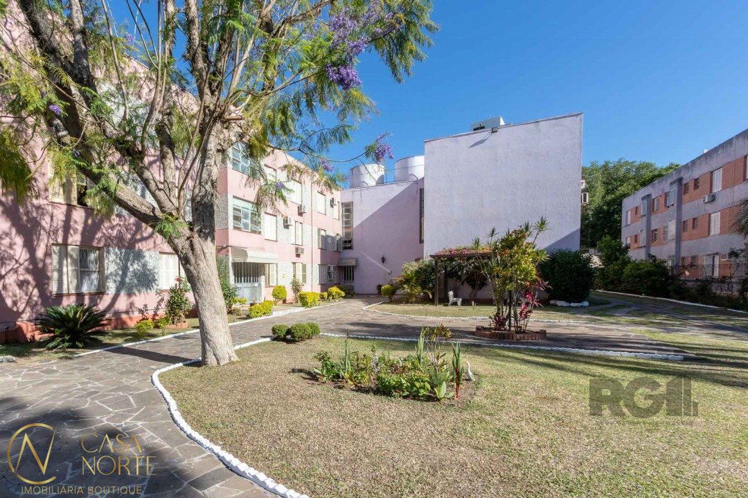 Apartamento à venda com 2 quartos, 59m², 1 vaga, Rua Doutor Castro de Menezes no bairro Vila Assunção em Porto Alegre