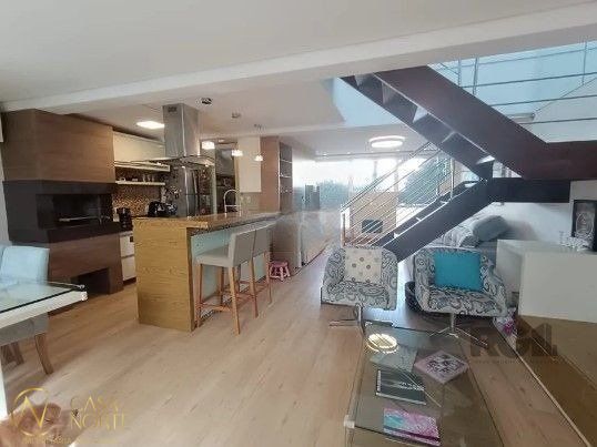 Casa de Condomínio à venda com 3 quartos, 161m², 1 suíte, 2 vagas, Rua Conselheiro Xavier da Costa no bairro Ipanema em Porto Alegre