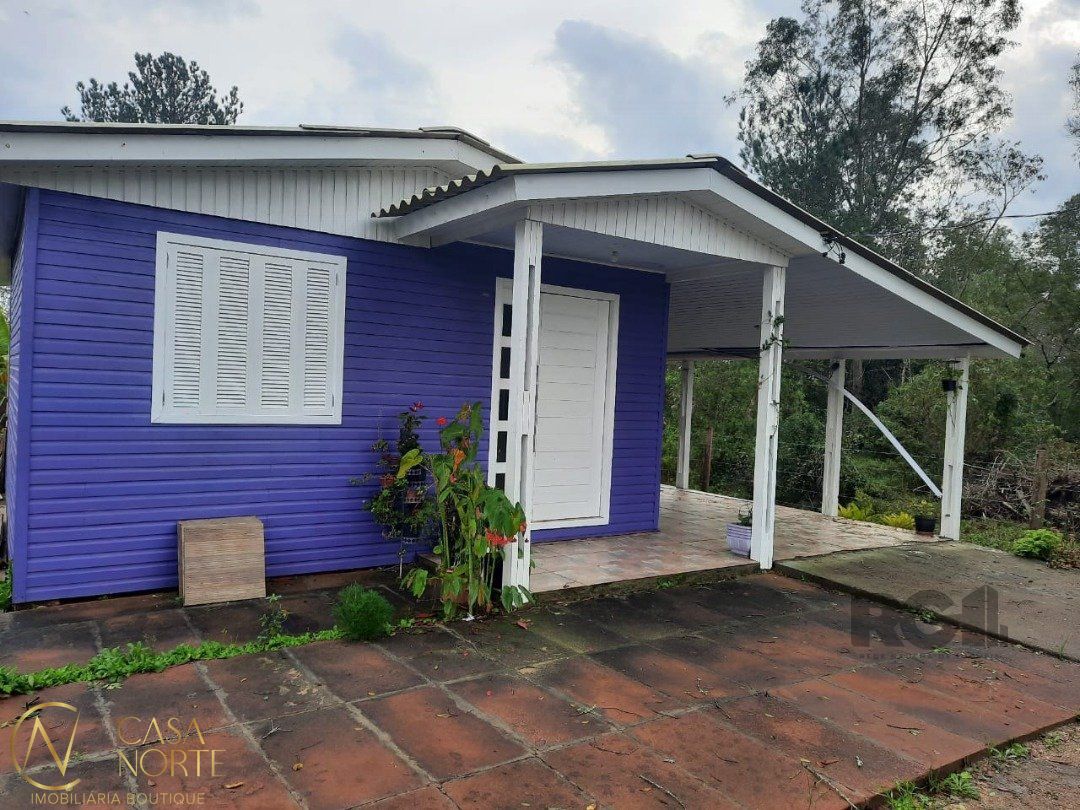 Casa à venda com 1 quarto, 29m², Avenida Edgar Pires de Castro no bairro Lageado em Porto Alegre