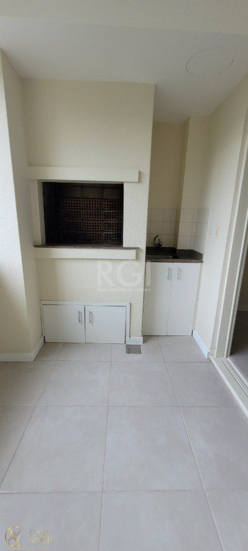 Apartamento à venda com 3 quartos, 102m², 1 vaga, Rua São Benedito no bairro Bom Jesus em Porto Alegre