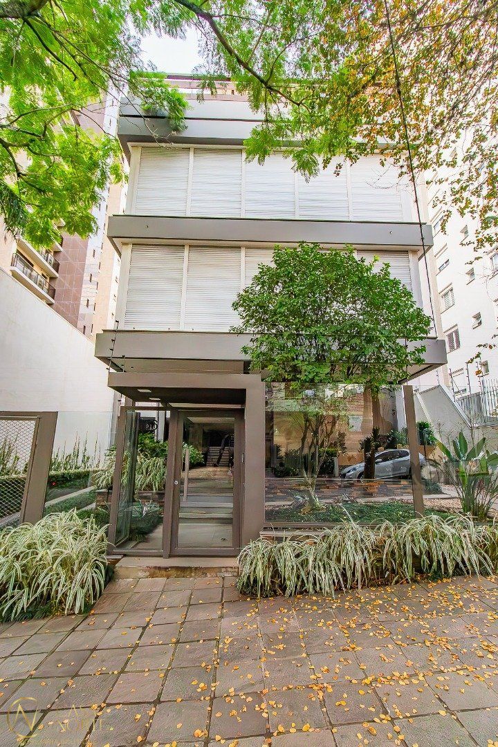 Cobertura à venda com 5 quartos, 182m², 2 suítes, 3 vagas, Rua Silva Jardim no bairro Auxiliadora em Porto Alegre