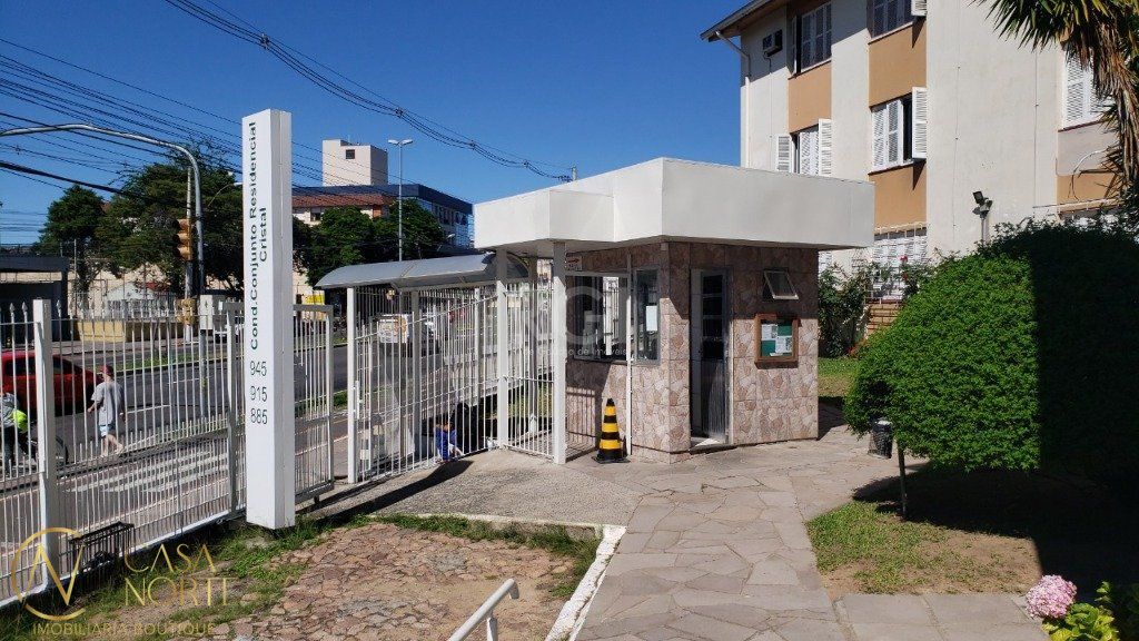 Apartamento à venda com 2 quartos, 61m², Avenida Wenceslau Escobar no bairro Cristal em Porto Alegre