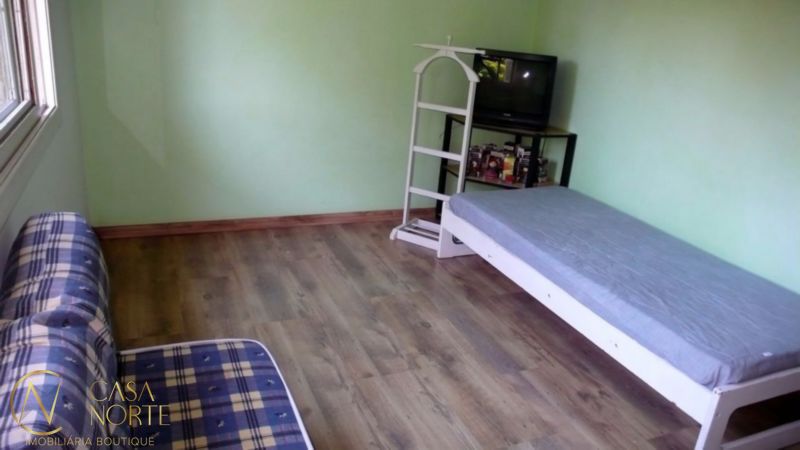 Casa à venda com 3 quartos, 220m², 1 suíte, 1 vaga, Rua Hilario Cristo no bairro Aberta dos Morros em Porto Alegre