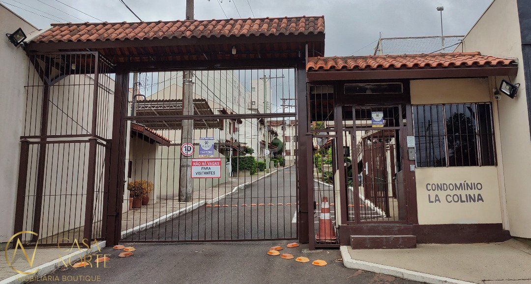 Casa de Condomínio à venda com 3 quartos, 72m², 1 suíte, 1 vaga, Avenida Monte Cristo no bairro Vila Nova em Porto Alegre