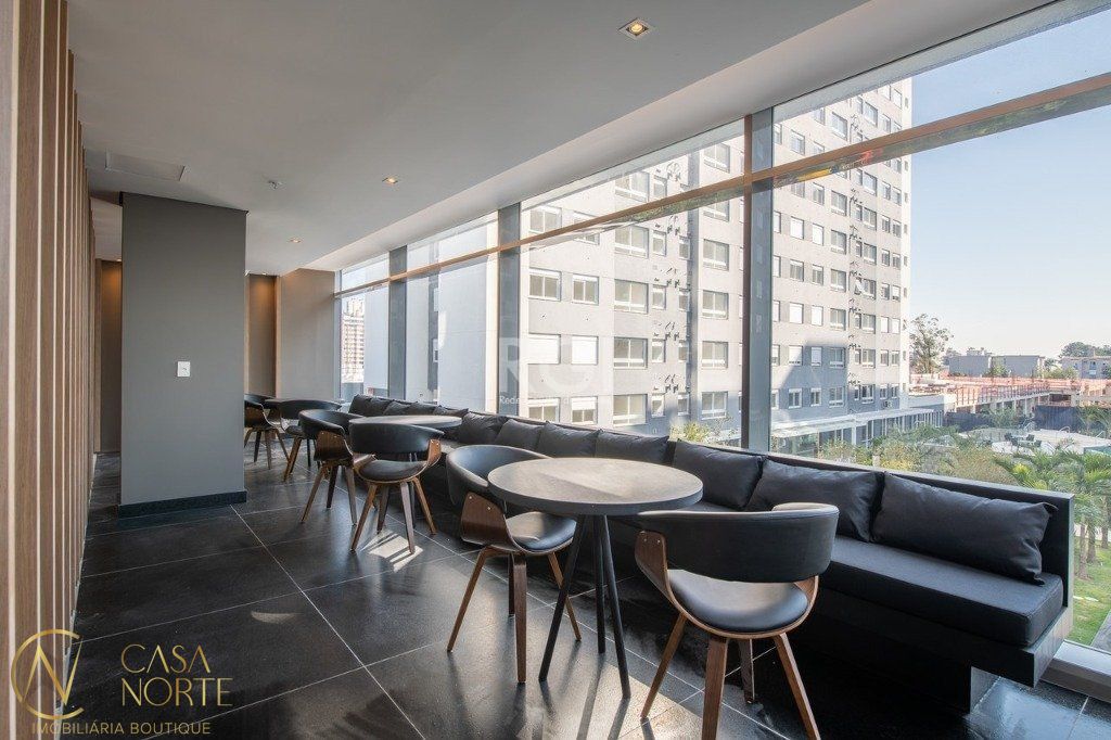 Apartamento à venda com 3 quartos, 67m², 1 suíte, 1 vaga, Avenida Assis Brasil no bairro Jardim Lindóia em Porto Alegre