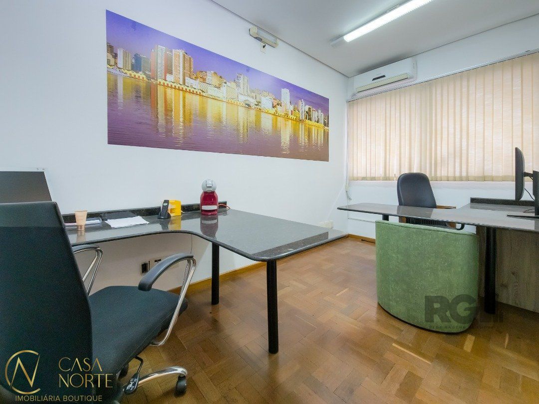 Sala Comercial à venda , 40m², Rua Demétrio Ribeiro no bairro Centro Histórico em Porto Alegre