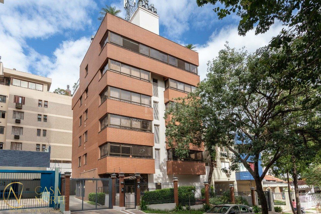 Cobertura à venda com 3 quartos, 444m², 1 suíte, 4 vagas, Rua José Gomes no bairro Tristeza em Porto Alegre