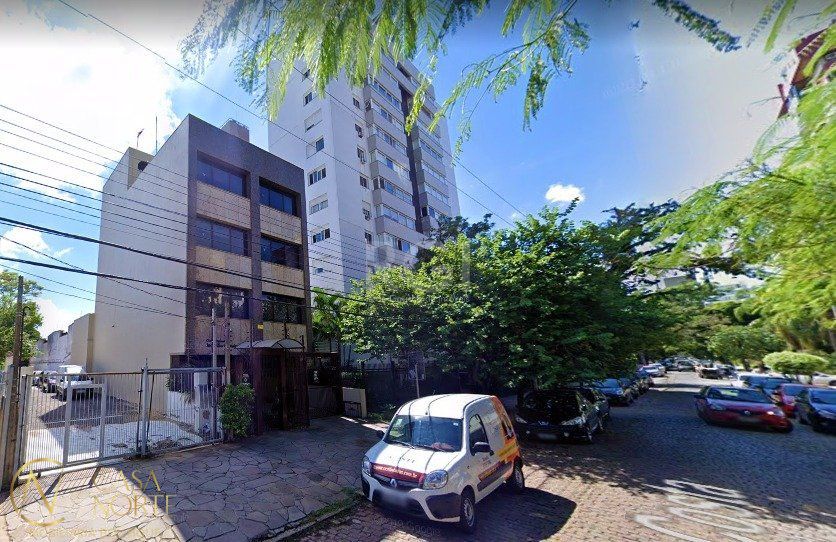Terreno à venda  com 440m², Rua Costa no bairro Menino Deus em Porto Alegre
