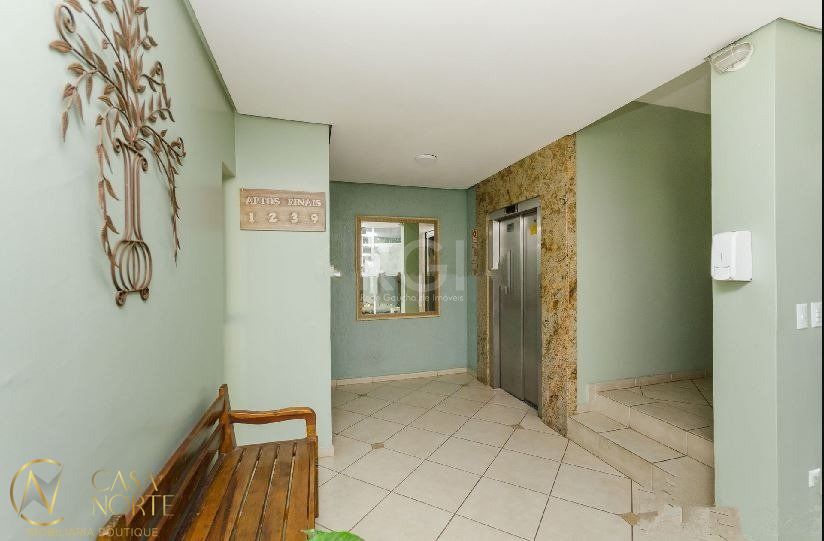 Apartamento à venda com 3 quartos, 79m², 1 vaga, Avenida Wenceslau Escobar no bairro Tristeza em Porto Alegre