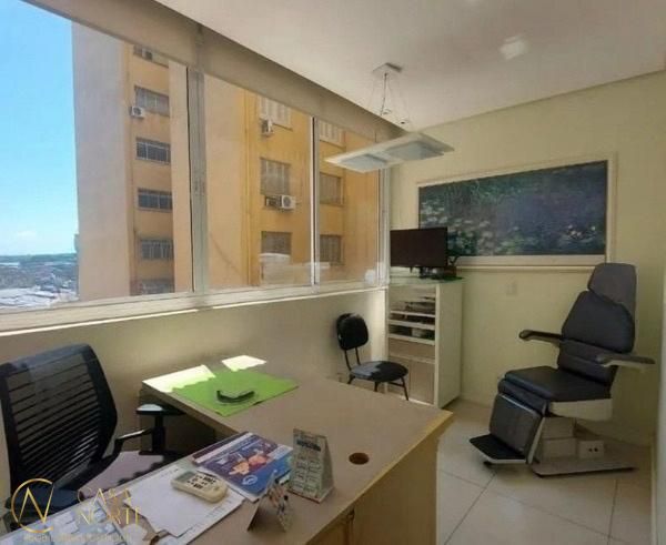 Sala Comercial à venda com 1 quarto, 55m², Avenida Independência no bairro Independência em Porto Alegre