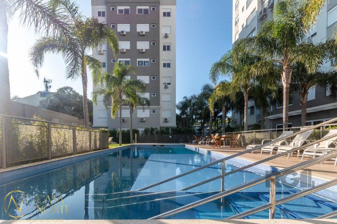 Apartamento à venda com 2 quartos, 60m², 1 suíte, 1 vaga, Rua Coronel Aparício Borges no bairro Glória em Porto Alegre