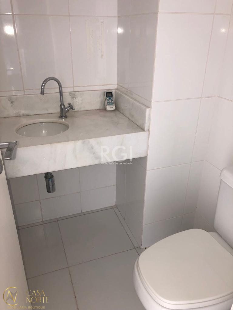 Sala Comercial à venda , 40m², Avenida Diario de Noticias no bairro Cristal em Porto Alegre