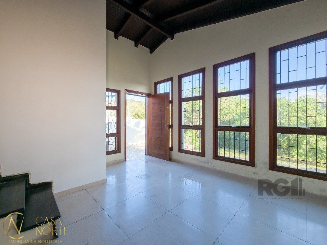 Casa à venda com 3 quartos, 99m², 1 suíte, 1 vaga, Rua Osmar Meletti no bairro Espírito Santo em Porto Alegre