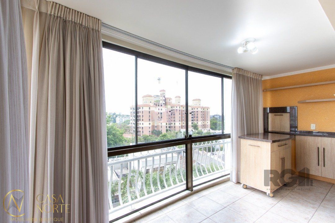 Apartamento à venda com 3 quartos, 93m², 1 suíte, 1 vaga, Rua Bispo William Thomas no bairro Teresópolis em Porto Alegre