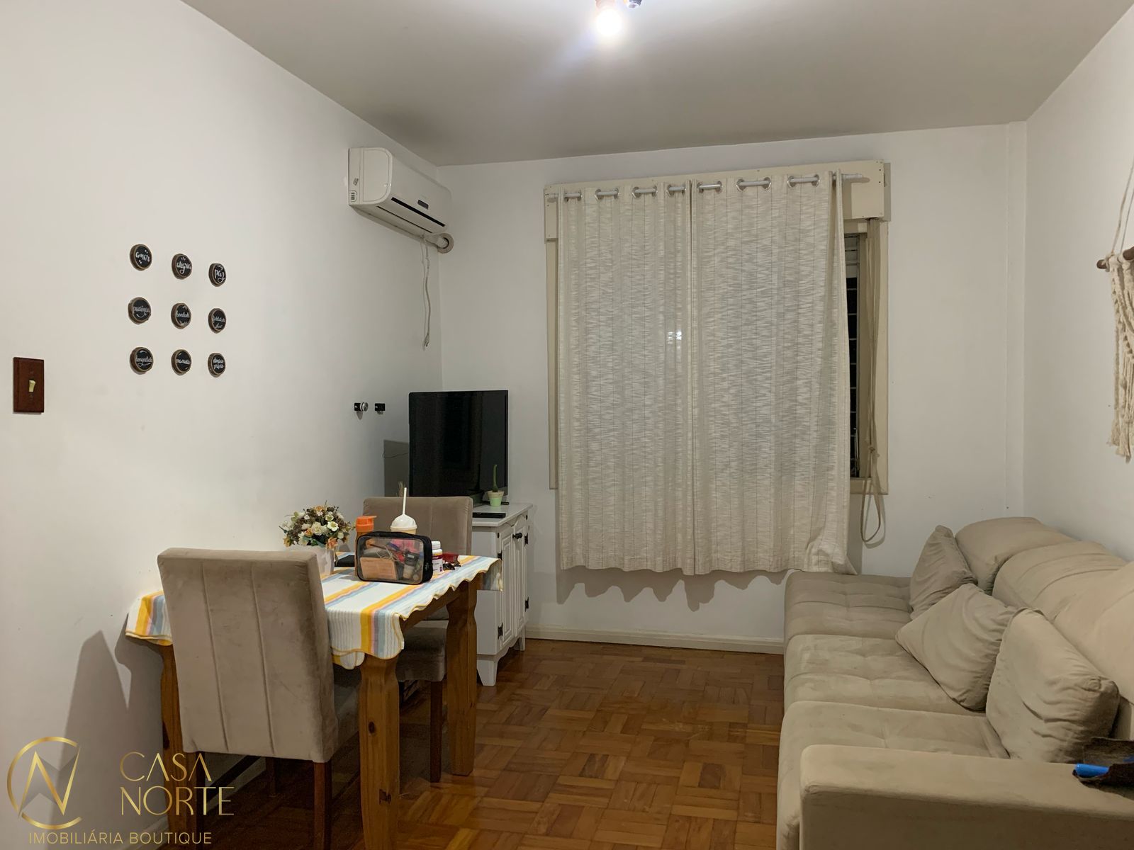 Apartamento à venda com 2 quartos, 62m², Rua Lasar Segall no bairro São Sebastião em Porto Alegre