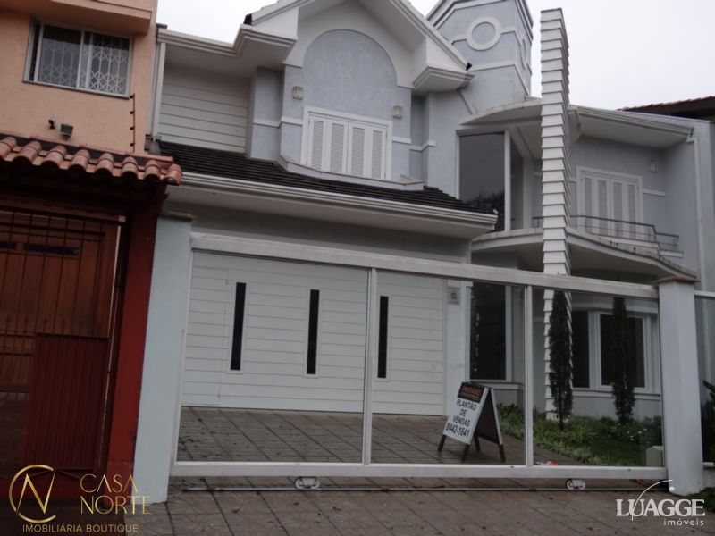 Casa à venda com 3 quartos, 305m², 3 suítes, 4 vagas, Avenida Fabio Araujo Santos no bairro Nonoai em Porto Alegre