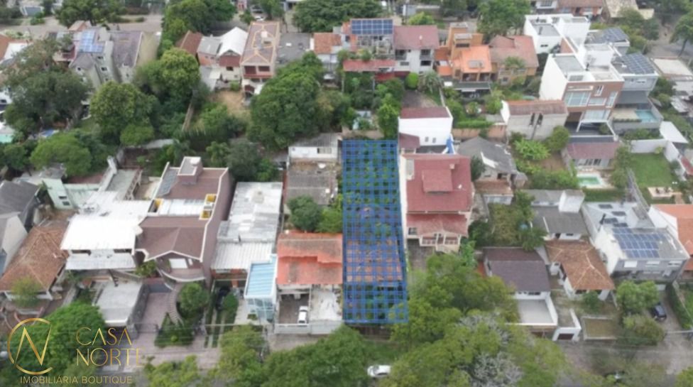 Terreno à venda  com 420m², Rua Doutor Prudente de Moraes no bairro Chácara das Pedras em Porto Alegre