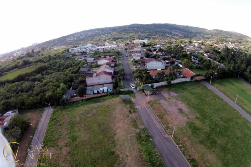 Terreno à venda  com 334m², Rua Catarino Andreatta no bairro Vila Nova em Porto Alegre
