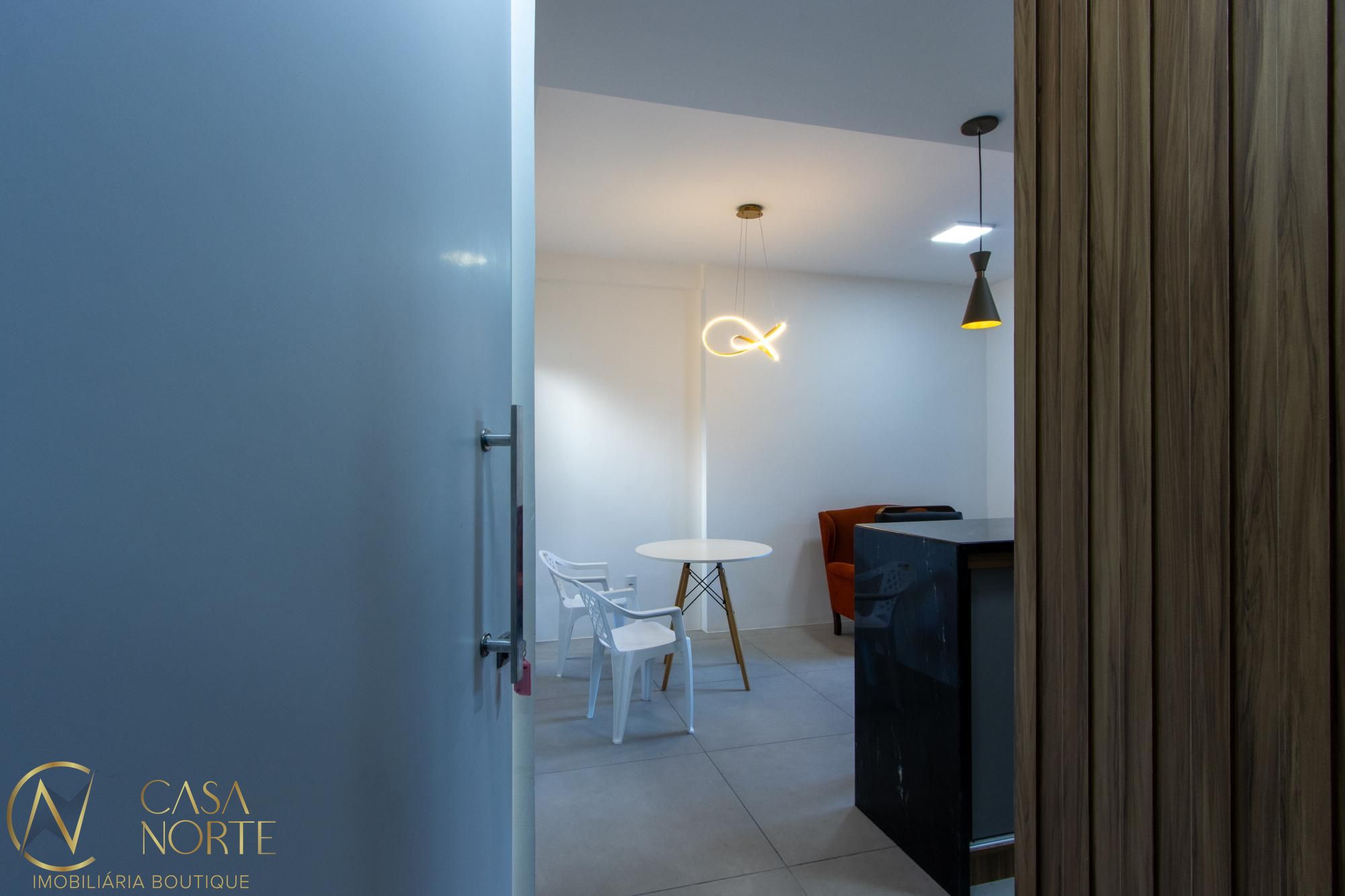 Apartamento à venda com 2 quartos, 65m², 1 suíte, 1 vaga, Rua Nunes no bairro Medianeira em Porto Alegre