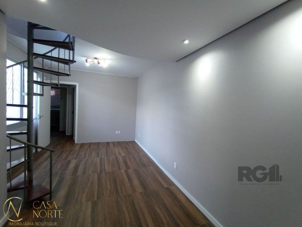Cobertura à venda com 2 quartos, 139m², 2 vagas, Rua São Manoel no bairro Rio Branco em Porto Alegre